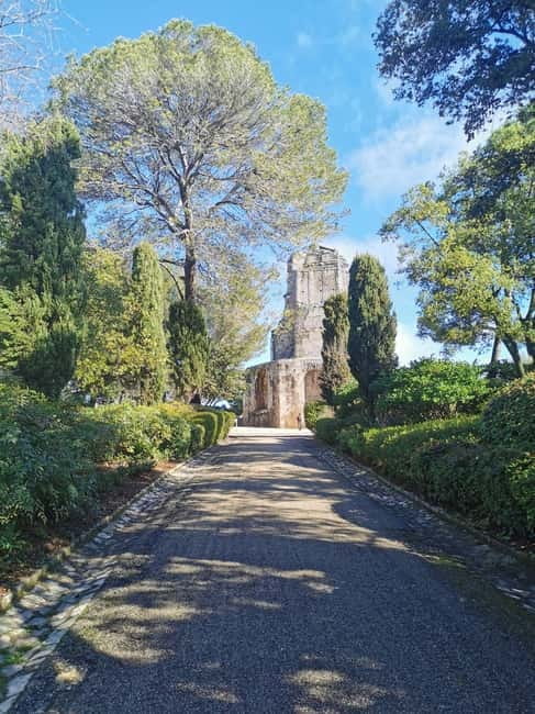 Nîmes - A day in the life of a Nemausensis - Key Points / Takeaways