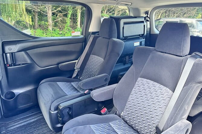 Niseko to Chitose Airport or Sapporo Private Transfer - Key Points