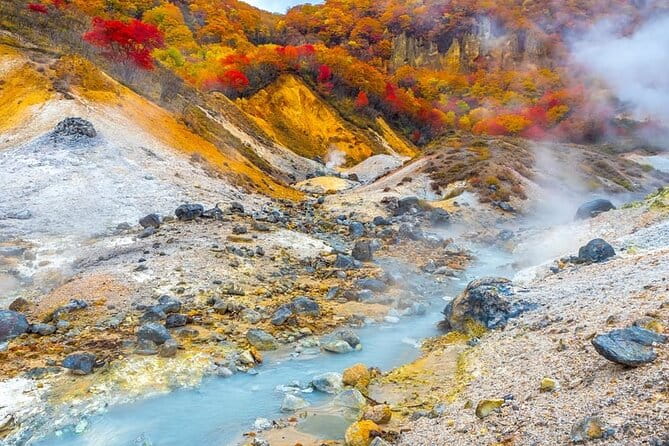 Noboribetsu Lake Toya and Sapporo Otaru Full Day Tour - Otaru Canals and Glassworks