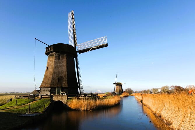 Non touristic Private Sightseeing Countryside Windmill Tour - FAQ: Private Countryside Windmill Tour