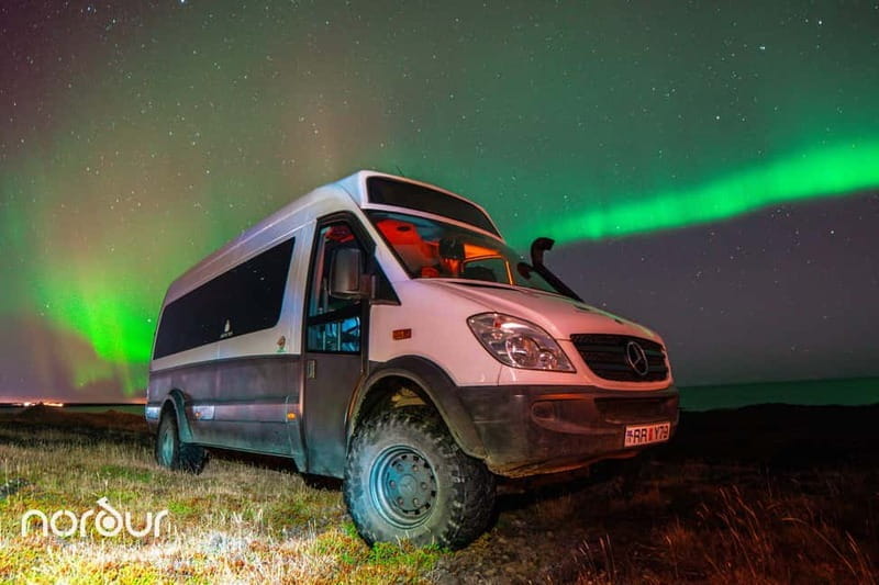 Northern Lights & Hot Choco: Private 4x4 Tour from Reykjavik - Key points / Takeaways