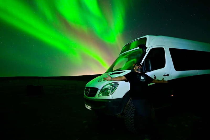 Northern Lights & Hot Choco: Private 4x4 Tour from Reykjavik - Why the Private 4x4 Experience Stands Out