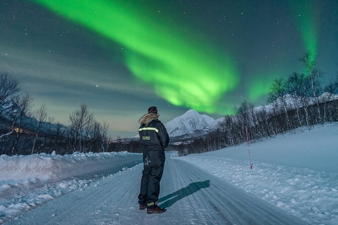 Northern Lights Hunt With the Green Adventure - Photos Included - Chasing the Northern Lights