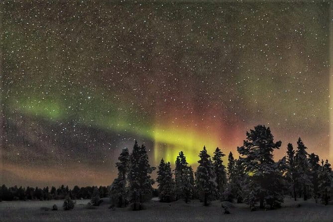 Northern Lights Hunting with Snowmobiles - An In-Depth Look at the Snowmobile Aurora Adventure