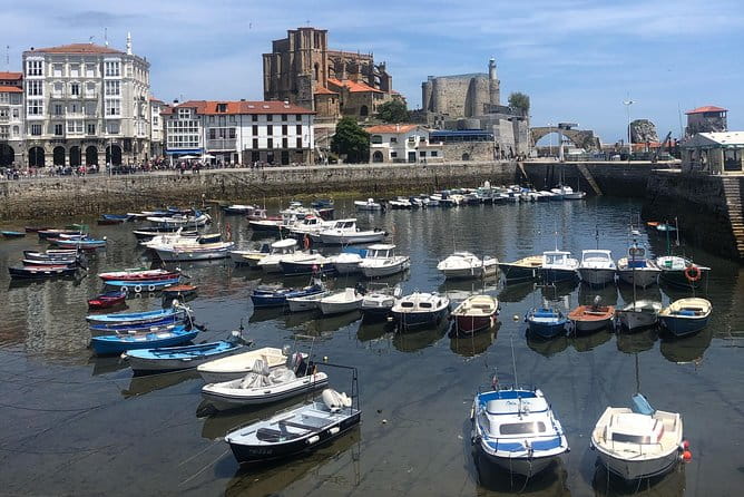 Northern Spain Tour in private 8 - 15 days Spanish English - Exploring the Heritage and Natural Beauty of Northern Spain