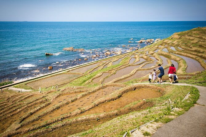Noto Peninsula 1 Day/Photoshoot With Professional Photographer - Discovering the Shiroyone Senmaida Rice Terraces