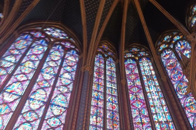 Notre Dame Exterior Ile de la Cité Tour and Sainte Chapelle - Key Points