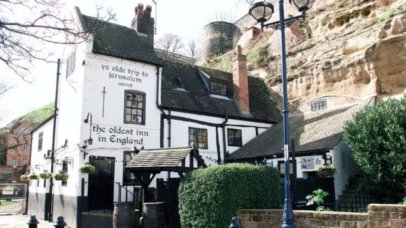 Nottingham: City Walking Tour & Exploration Game - Price and Logistics: A Good Deal for Flexibility