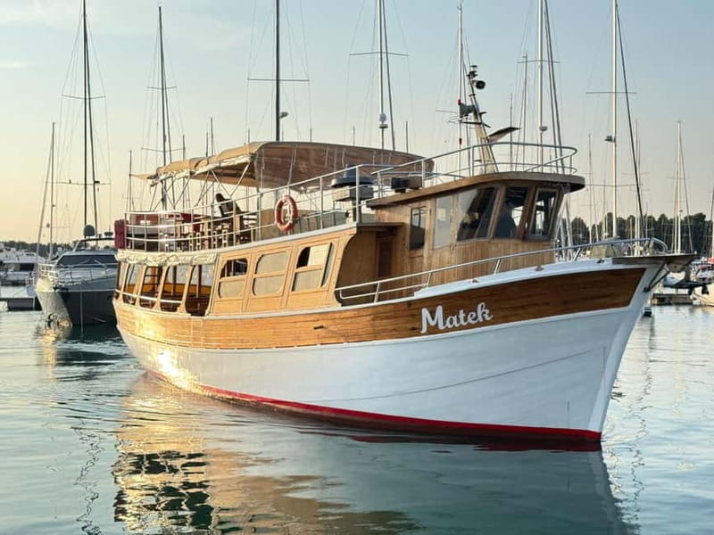 Novigrad: Sunset Dolphin Watching Boat Tour by Matek - Setting Sail From Novigrad: What to Expect