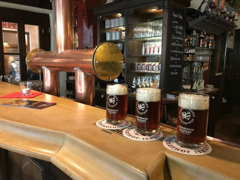 Nuremberg: Traditional Food Tasting and Sightseeing Tour - Ending with a Taste of Bavaria: Beer and the Imperial Castle