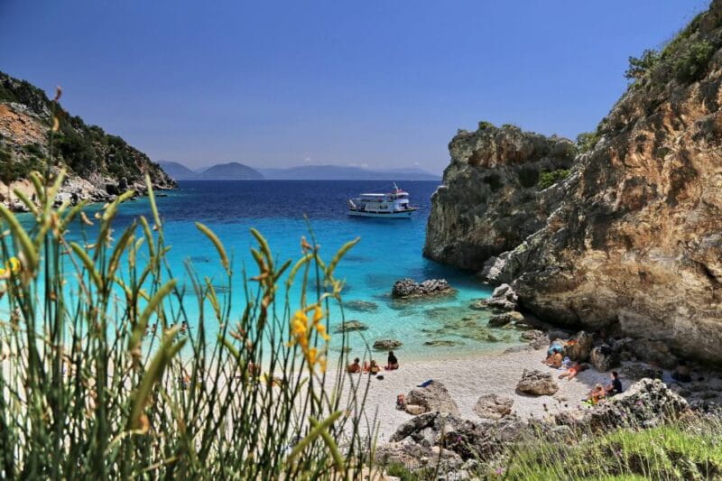 Nydri: Boat Cruise to the famous beaches of Lefkada - Scenic Highlights: The Beaches and Views