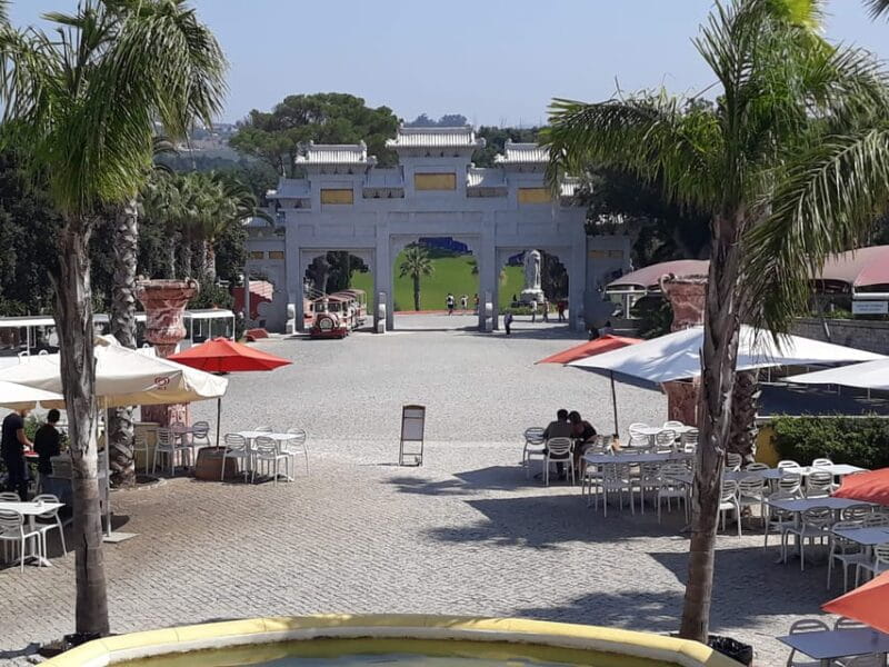 Óbidos Medieval Village & Buddha Eden Tour - Who Is This Tour Perfect For?