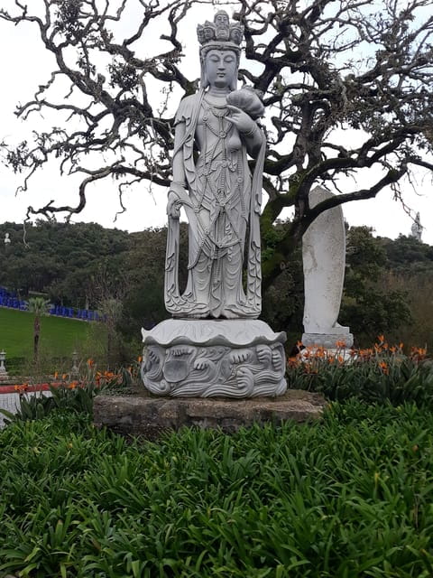 Óbidos Medieval Village & Buddha Eden Tour - FAQ