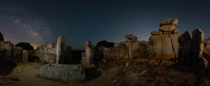 OBSERVACIÓN ASTRONÓMICA CON TELESCOPIOS EN ESPAÑOL - The Sum Up: The Best Night Sky Experience on Menorca