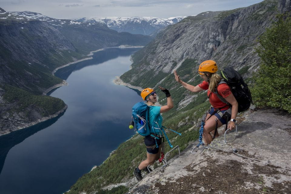 Odda: Full-Day Trolltunga Hiking, and Climbing Tour - Weather Conditions at Hardangervidda