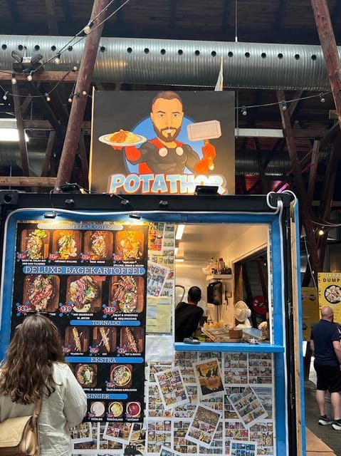 Odense: Guided tour guide in Spanish - The Details That Matter