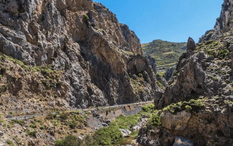 Off-Road: Natural Lake, Mountain Gorges, Palm Forest & Beach - Dramatic Gorges and Scenic Viewpoints