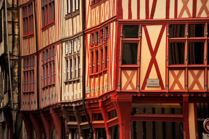 Official English 2hrs Guided Tour of the Must-Sees of Rouen - Who Would Love This Tour?