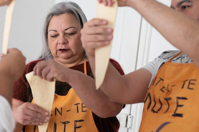 Ohlala Croissants in Paris! - Price and Logistics: Is it Worth It?