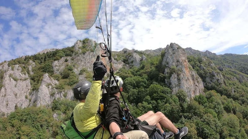 Ohrid: Paragliding Experience with Pick-up - Suitable For Who?