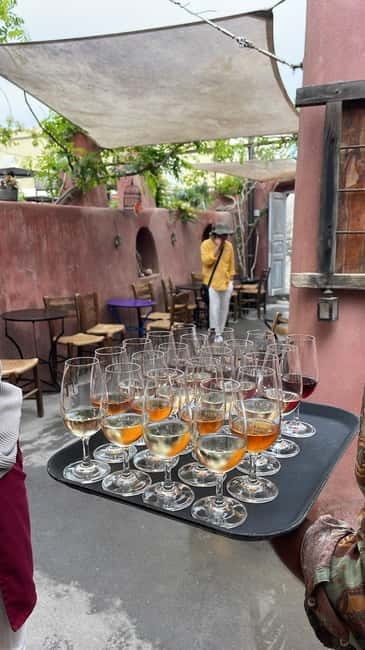 Oia: Wine Tasting with Cold Cuts or Cured Fish - The Itinerary: What to Expect During the Hour