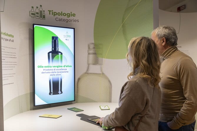 Oil museum and oil mill in Tuscany: tour and tasting - Key Points