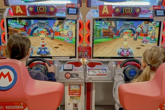 Okonomiyaki Cooking & Amusement Arcade in Shibuya! - Exploring the Okonomiyaki Cooking Activity