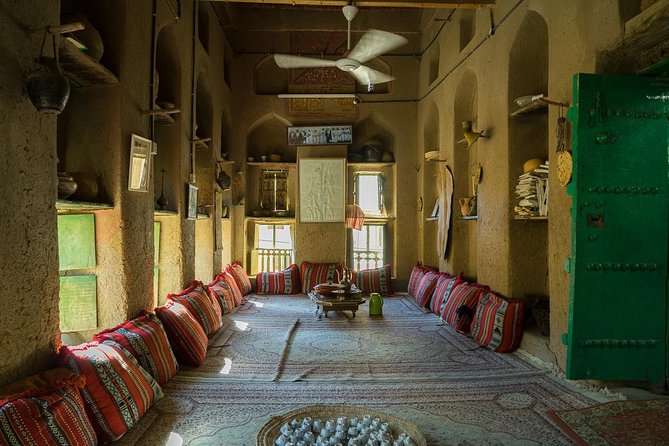 Old Nizwa Authentic Walks - Experiencing Shared Transfers