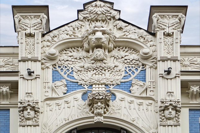 Old Town And Art Nouveau Walking Tour Of Riga - Highlights of the Tour