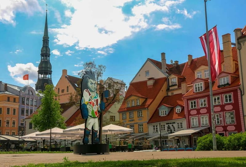 Old Town Walking Tour & Canal Boat Experience - Discovering Riga’s Old Town and Canal: An Authentic, Well-Rounded Tour