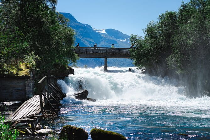 Olden: Fjord e-bike tour - FAQs