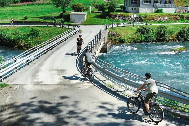 Olden: Guided e-bike tour - Key Points / Takeaways