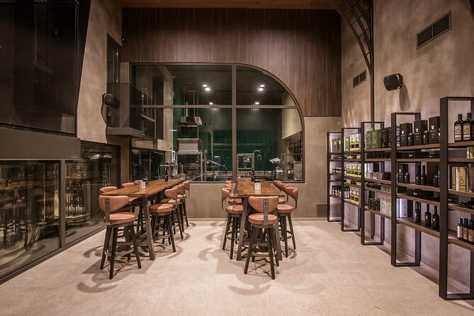 Olive oil Tasting and Cretan Cuisine - A Tasting Tour That Goes Beyond the Bottle