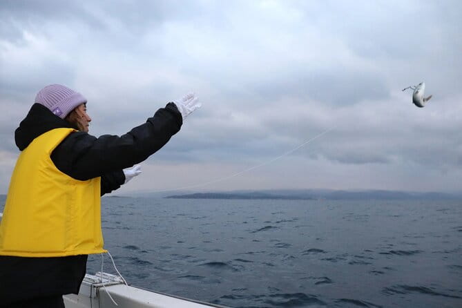 Oma Maguro Sea Polefishing With Fisherman - Tips for a Successful Fishing Experience