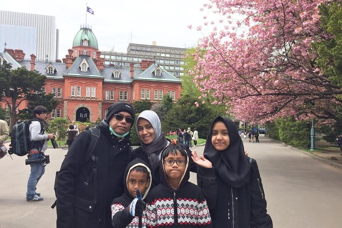 One Day Highlights Tour of Sapporo - Schedule and Accessibility