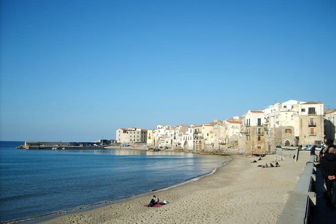 One day to Cefalù and Geraci Siculo from Palermo, private tour - FAQ