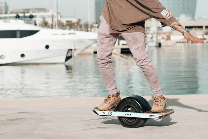 ONEWHEEL Experience Barcelona - Discovering Barcelona on a Onewheel