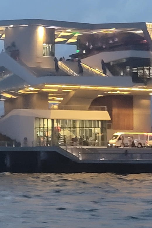 ONLY Minivan Tour in Tampa Bay Area You Will Never Forget! - Frequently Asked Questions