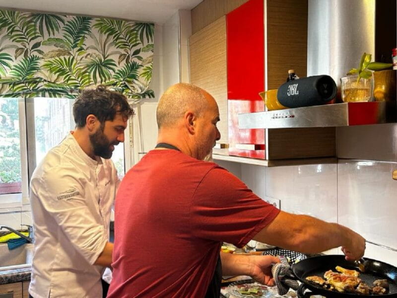 OnlyForYou, Paella Session at a Michelin-trained Chefs Home - FAQ