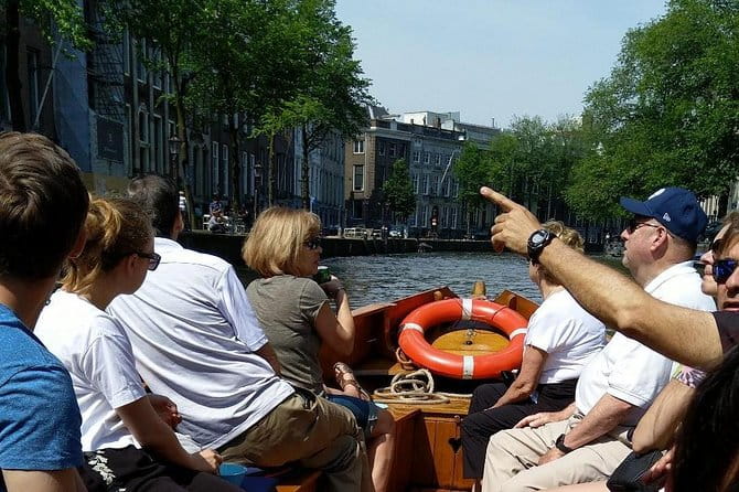 Open Dutch Boat! Silent electric drive. Nice cosy boat ride... - Who This Tour Is Best For