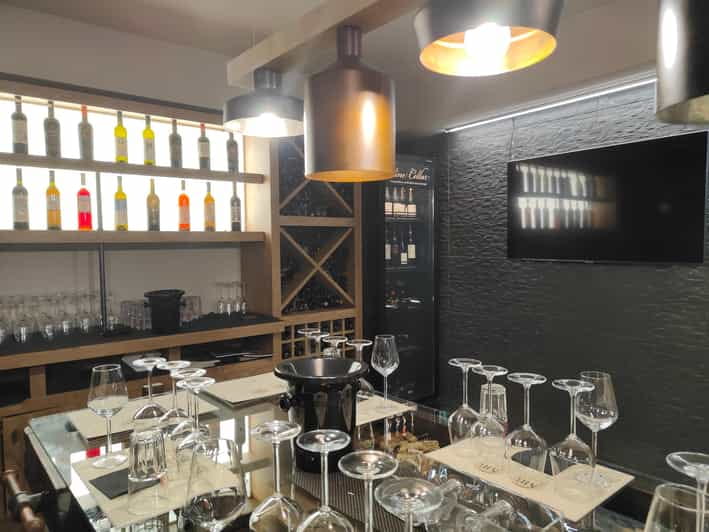 Orange, Organic, Natural & Biodynamic Wines Of Greece - The Tasting: A Journey in a Glass