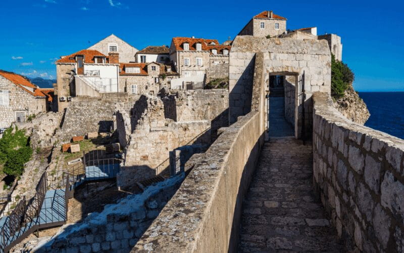 Order Dubrovnik Pass with Group City Walls Walking Tour - Exploring Dubrovnik’s Walls: A Practical Guide