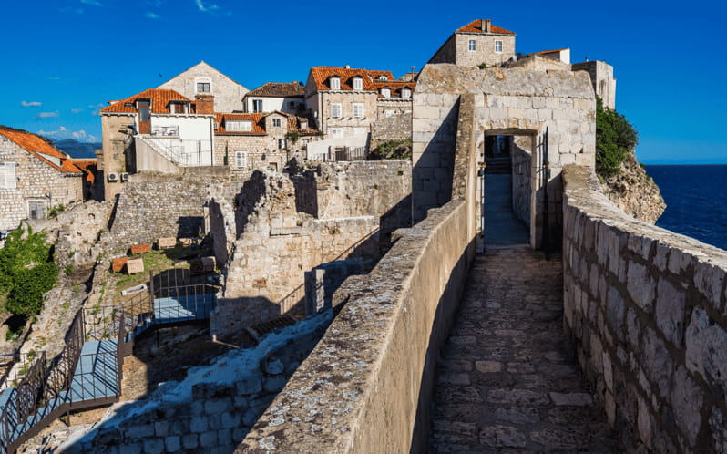 Order Dubrovnik Pass with Group City Walls Walking Tour - Logistics: Timing and Meeting Points