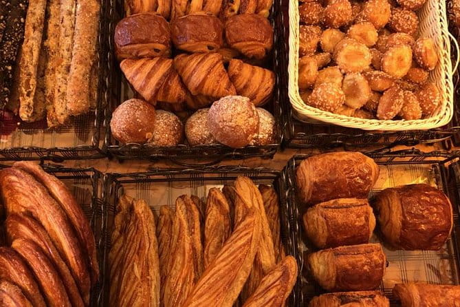 Organic Market Tasting & History Tour by the Eiffel Tower - Key points / Takeaways