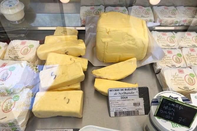 Organic Market Tasting & History Tour by the Eiffel Tower - The Guides: More Than Just Food Experts