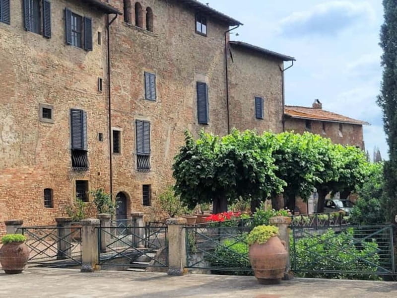 Organic Wine and Food Tasting at Historic Fattoria Majnoni - Scenic Terrace and the Best Views in Chianti