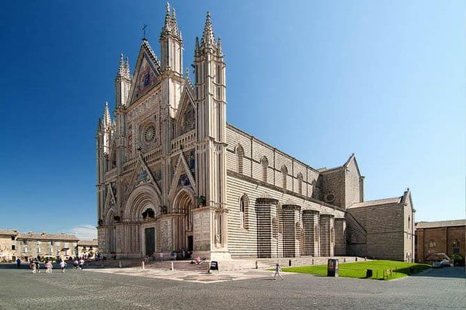 Orvieto and Civita di Bagnoregio from Civitavecchia - Private Tour - Key Points / Takeaways