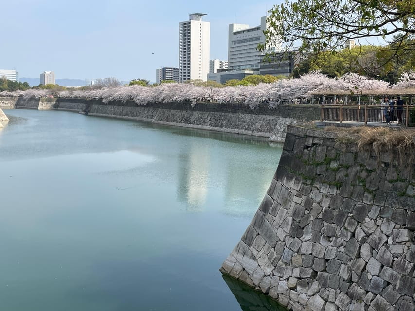 Osaka: 3 Hours Guided Tour Osaka Castle & Historical Museum - Museum Exhibits and Insights