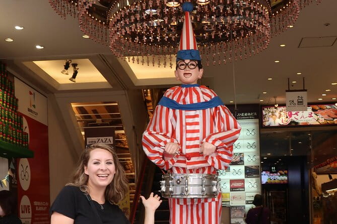 Osaka 8 Hr Tour With Licensed Guide and Vehicle From Kobe - Pickup and Meeting Arrangements