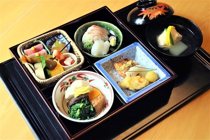 Osaka and Kyoto Stunning Cherry Blossoms and Sakura Cruise Tour - Key Points